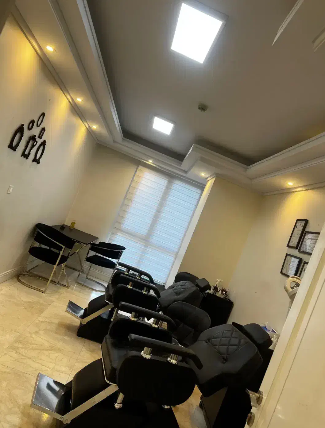 ۱۸۵ متری مشاغل بازسازی سجاد ملک آباد