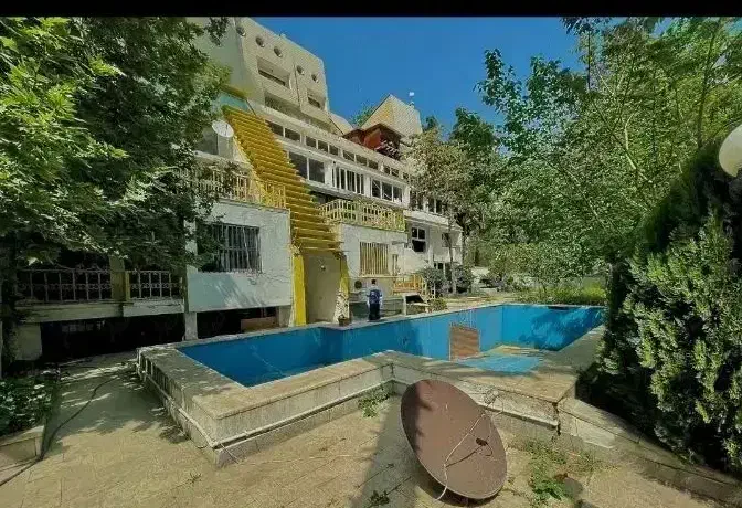 ۳۰۵ متر زمین ( نمیه کاره ) فشم