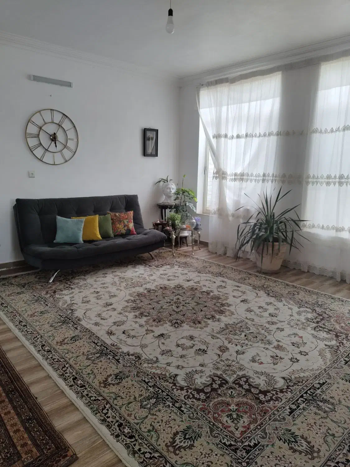 باغ ویلا525متر145زیربنا درگلمکان
