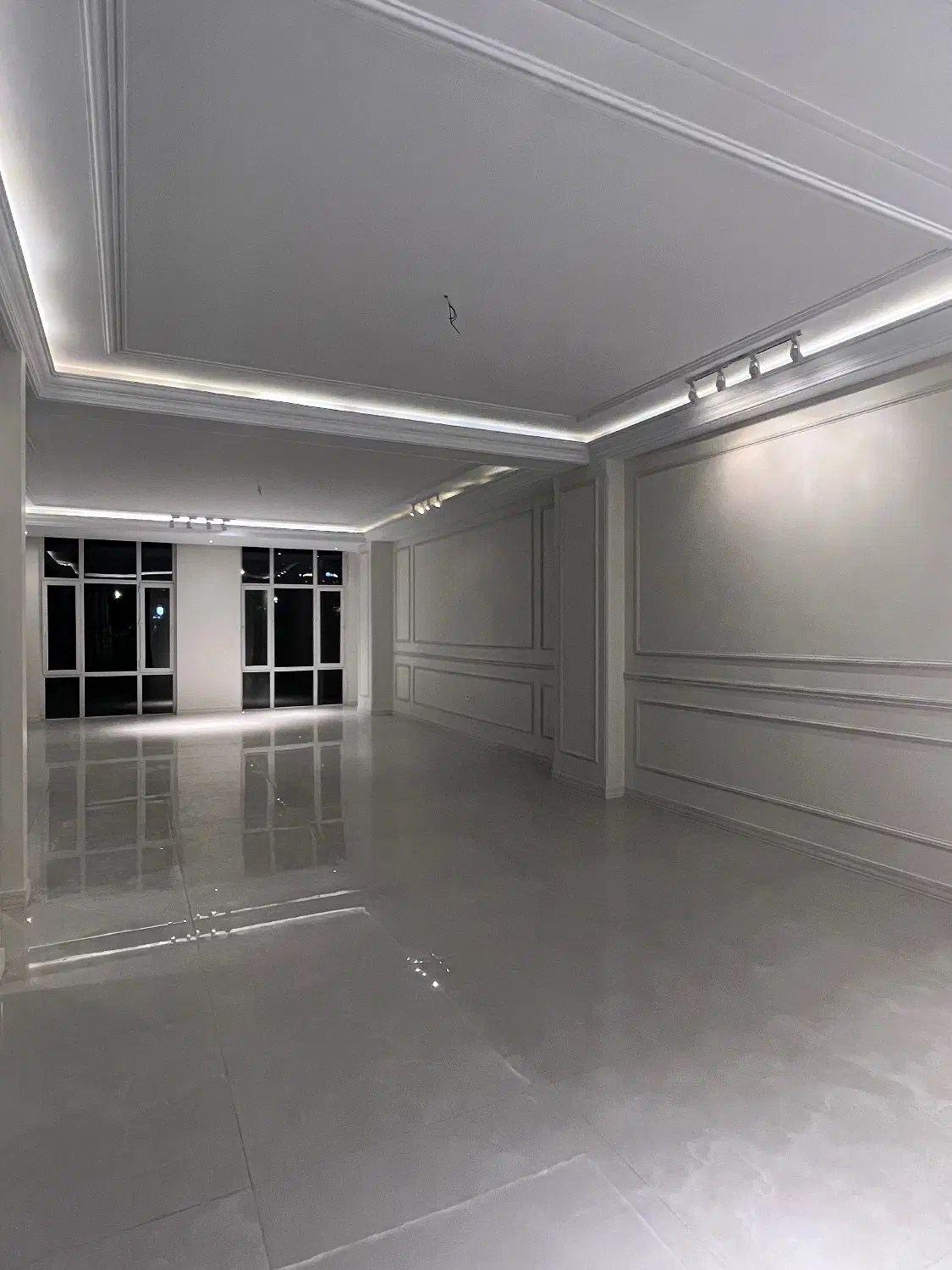 ۲۰۵ متر آپارتمان رودهن