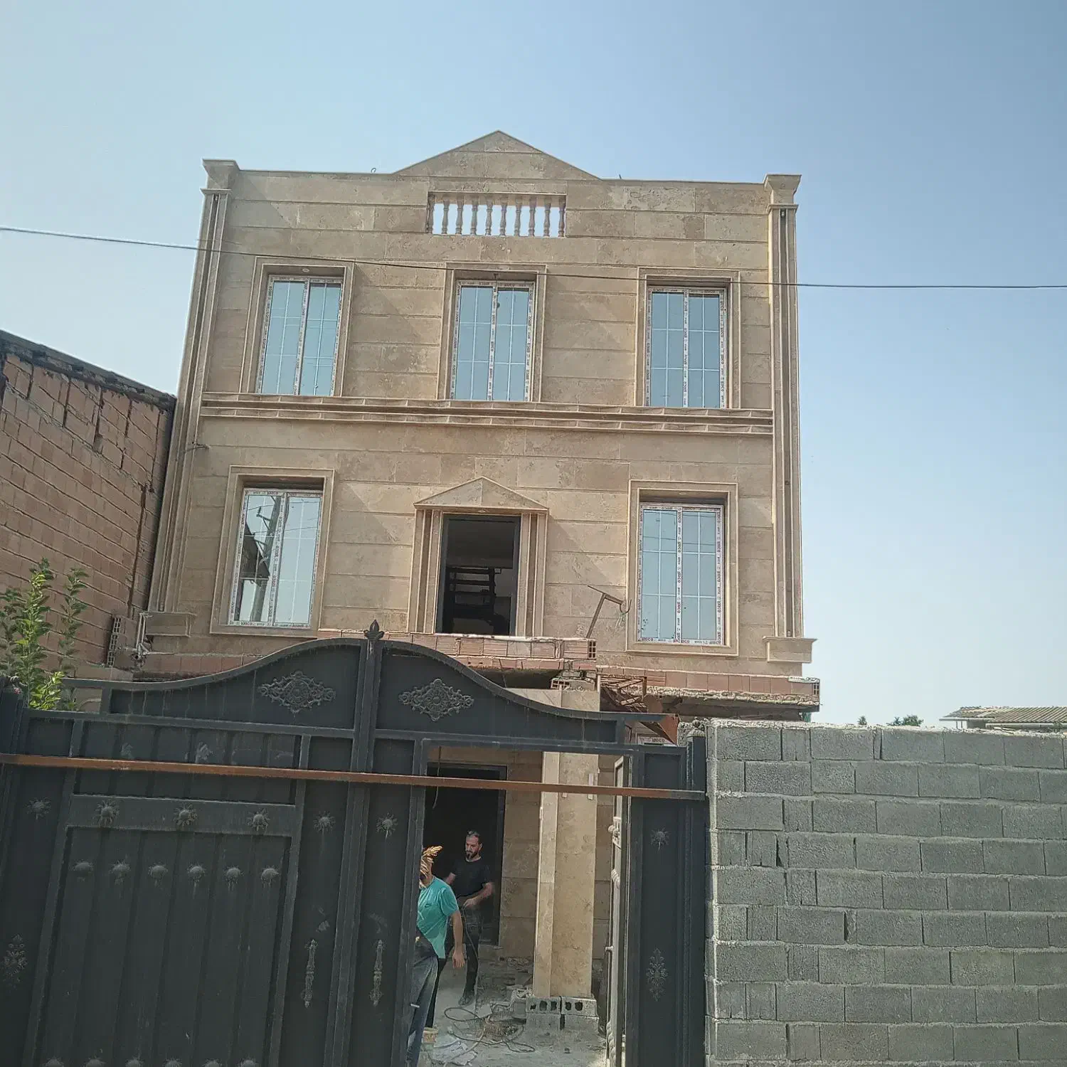 فروش فوری زیر قیمت