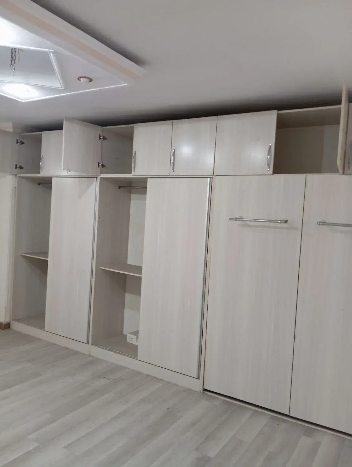 آپارتمان 72 منری