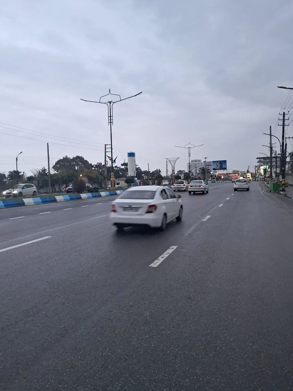 زمین کاربری مسکونی با جواز ساخت