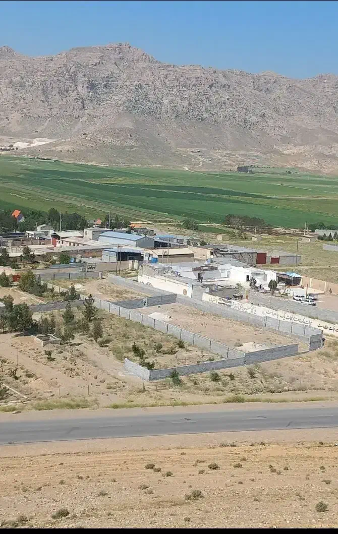 زمین۲۲۵۰متری بادوردیوارجهت باغ شهری وگاوداری و....