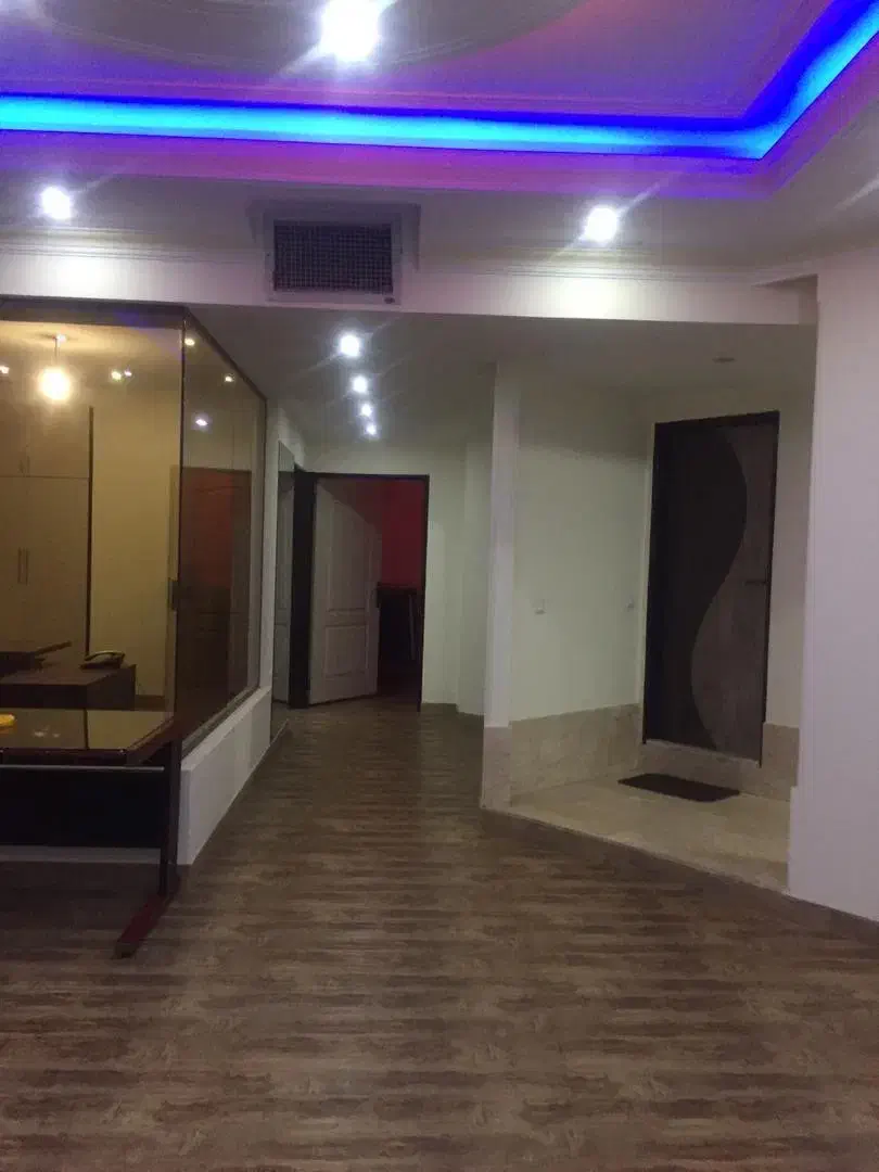 ۱۱۵ متر سند اداری