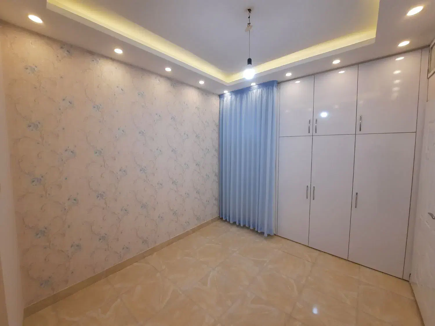 آپارتمان مطهری شمالی