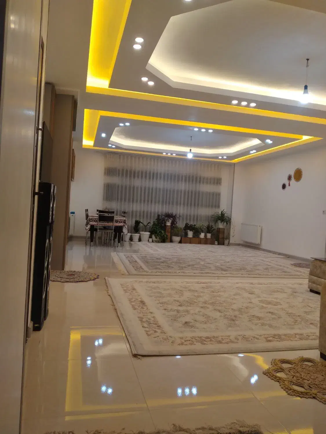 فروش واحد مسکونی ۱۴۵متر سه خواب