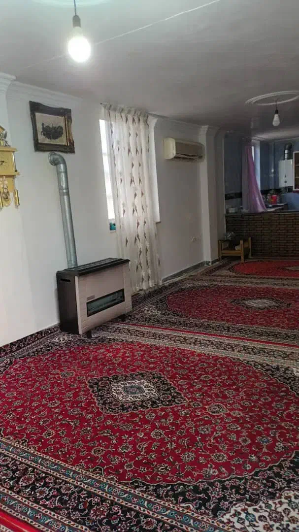 ویلا 500متری ده دقیقه تا فومن فاصله داره