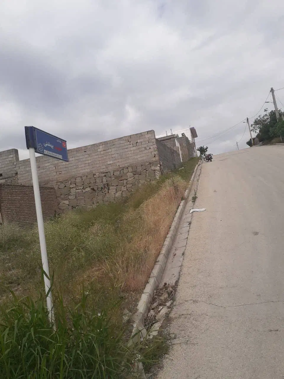 زمین مسکونی ۴۵۰ متر با جواز ساخت و انشعابات نوبران