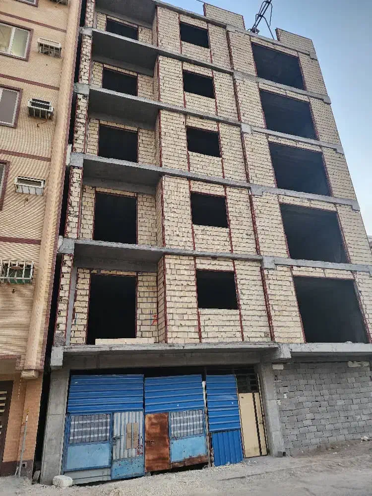 همخونه میخوام