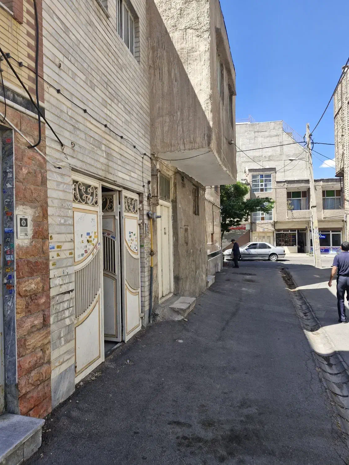 حیاط ۵۲ متر