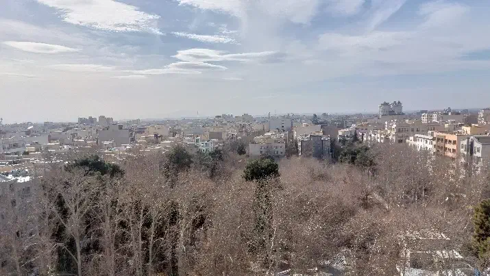 واحد۱۱۴متری اداری