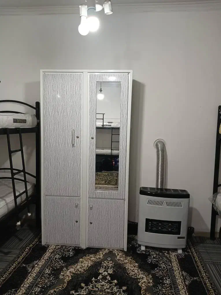 خوابگاه دخترانه