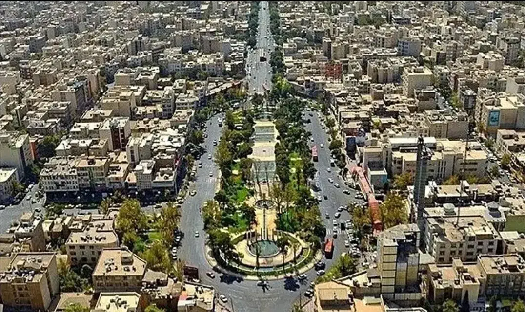 ۱۵۰ متر مغازه تجاری+۲۵ متر بالکن_مناسب تمامی مشاغل
