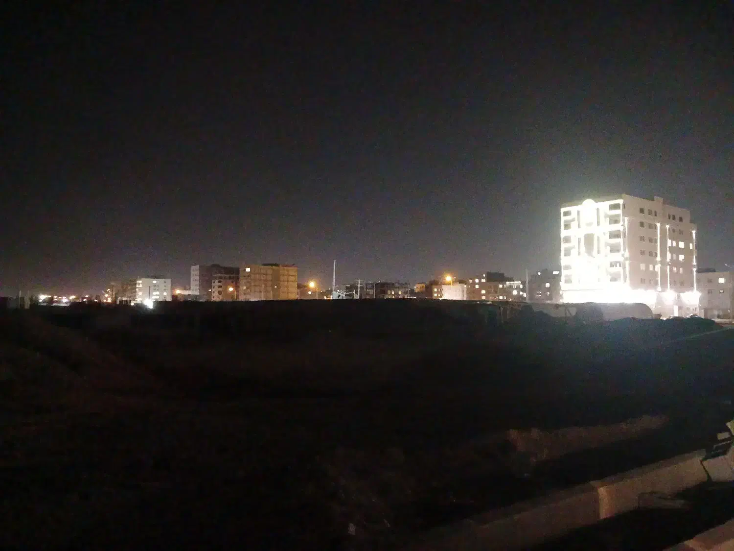 پیش فروش ۱۰۶ متری سره سه نبش