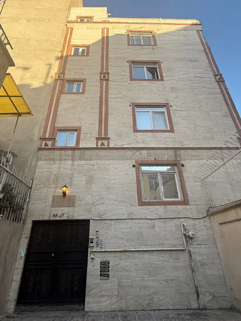۳۲ متر میدان تسلیحات