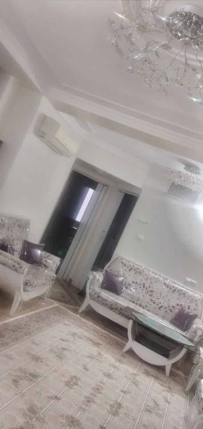 آپارتمان ۶۷ متری شیوا