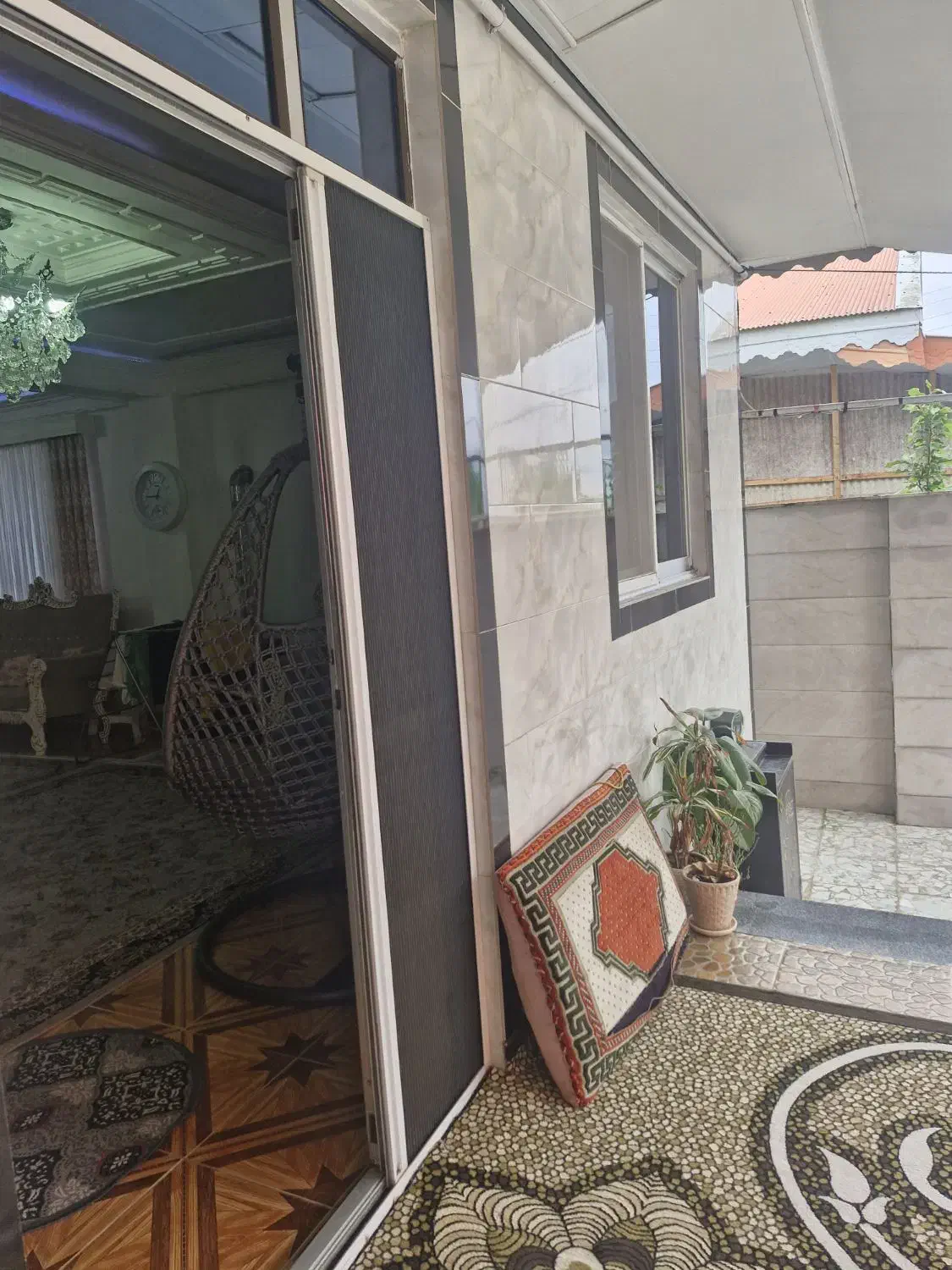 240متر زمین 110مار بنا مهندسی ساز با پایان کار