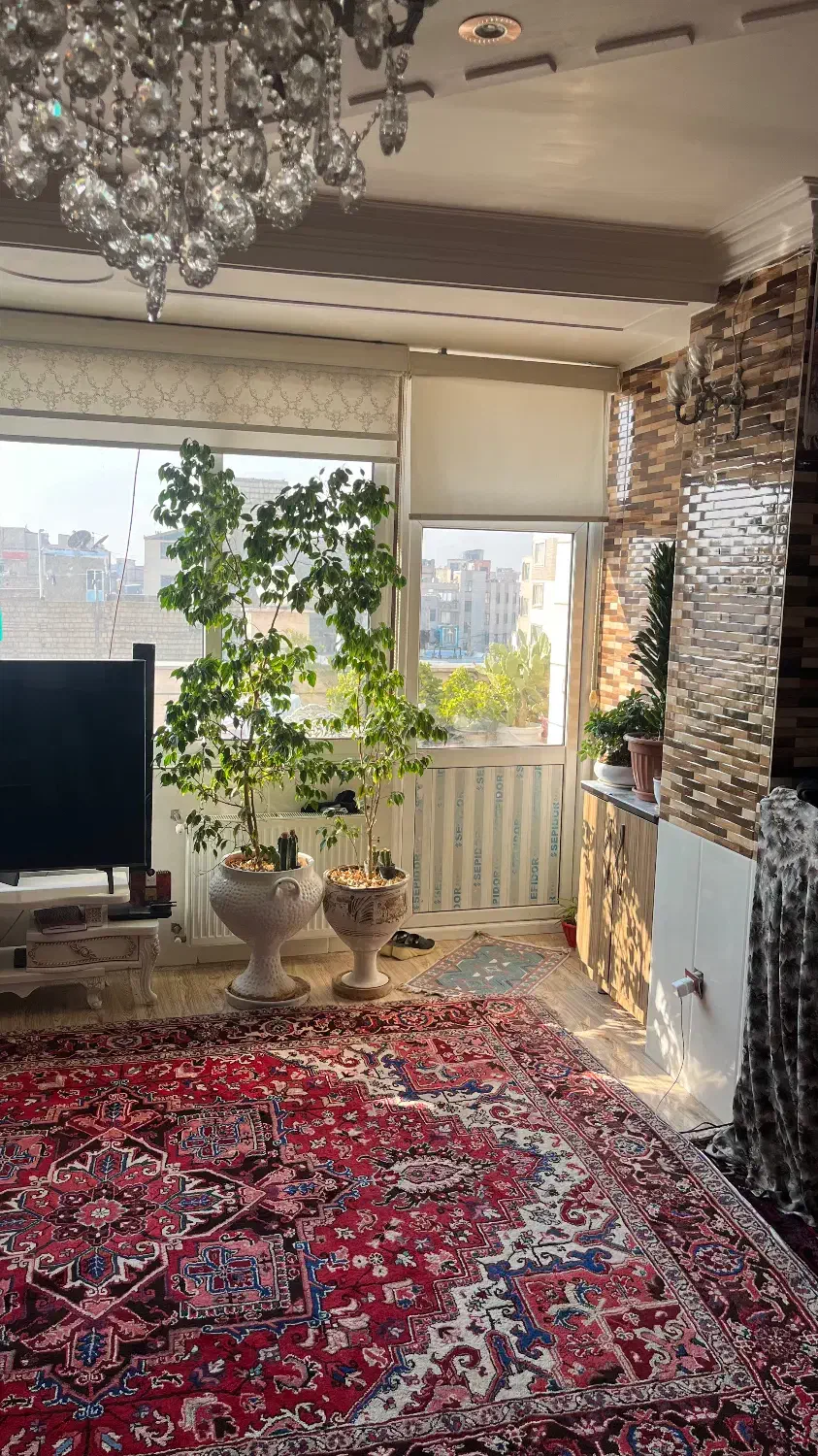 اپارتمان تک واحدی شسته رفته ۱۲۰ متر