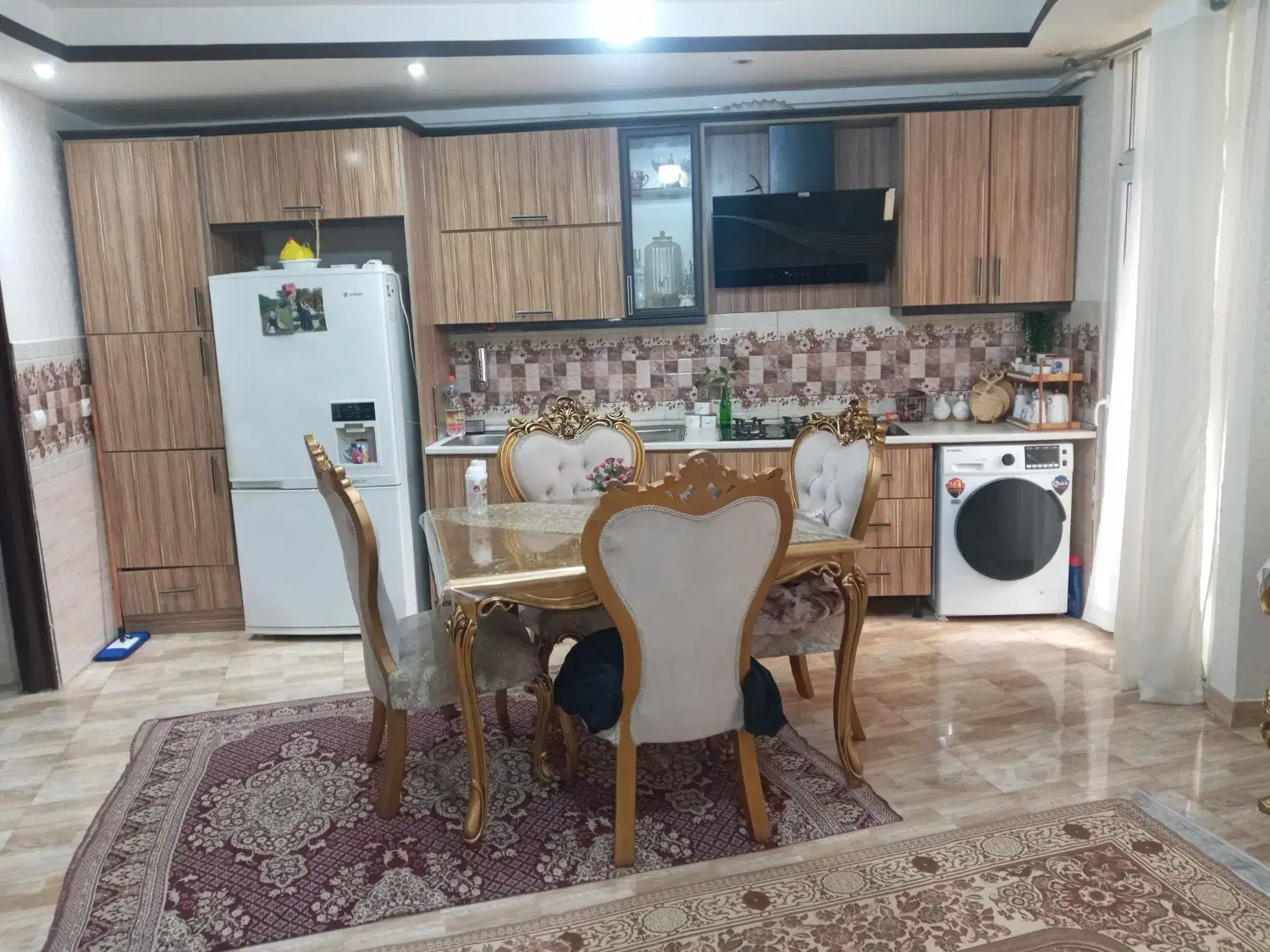 واحد ۱۰۳ متری_ طبقه اول_  روبروی بانک کشاورزی