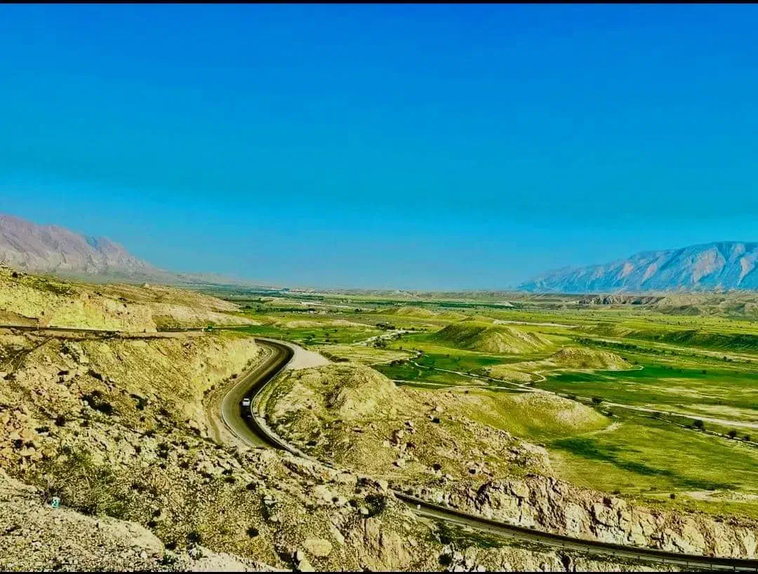 زمین آبشورک