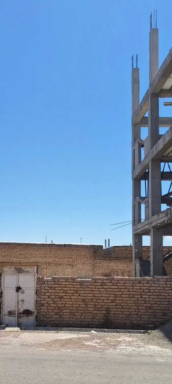 زمین مسکونی وتجاری