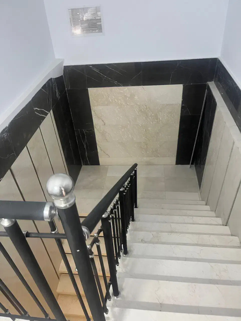 ۱۱۰ متر مغازه تجاری سند تک برگ