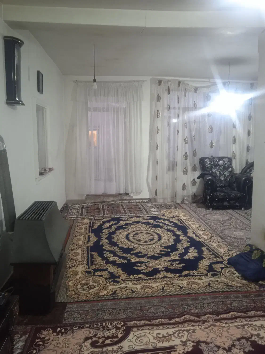 حیاط در آخماقیه