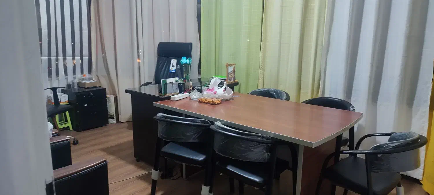 اجاره یک  اتاق اداری ارواحداداری