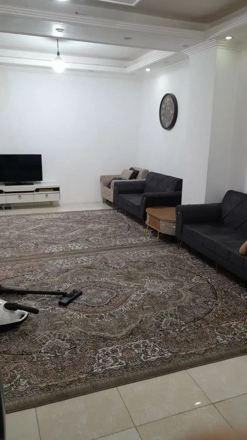 واحد ۶۵ متری اجاره ای