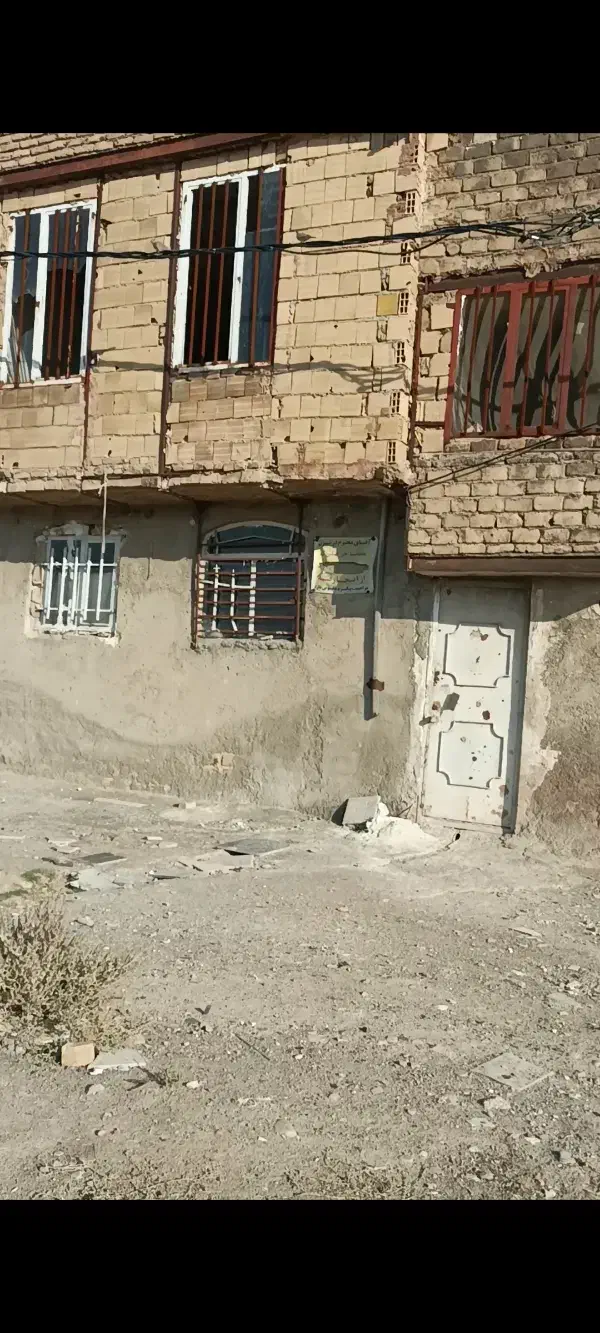 خونه ۶۰ متری تک خواب طبقه اول دربست