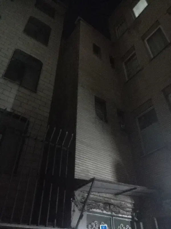 ملک کلنگی 94 متر زیر بنا 3طبقه