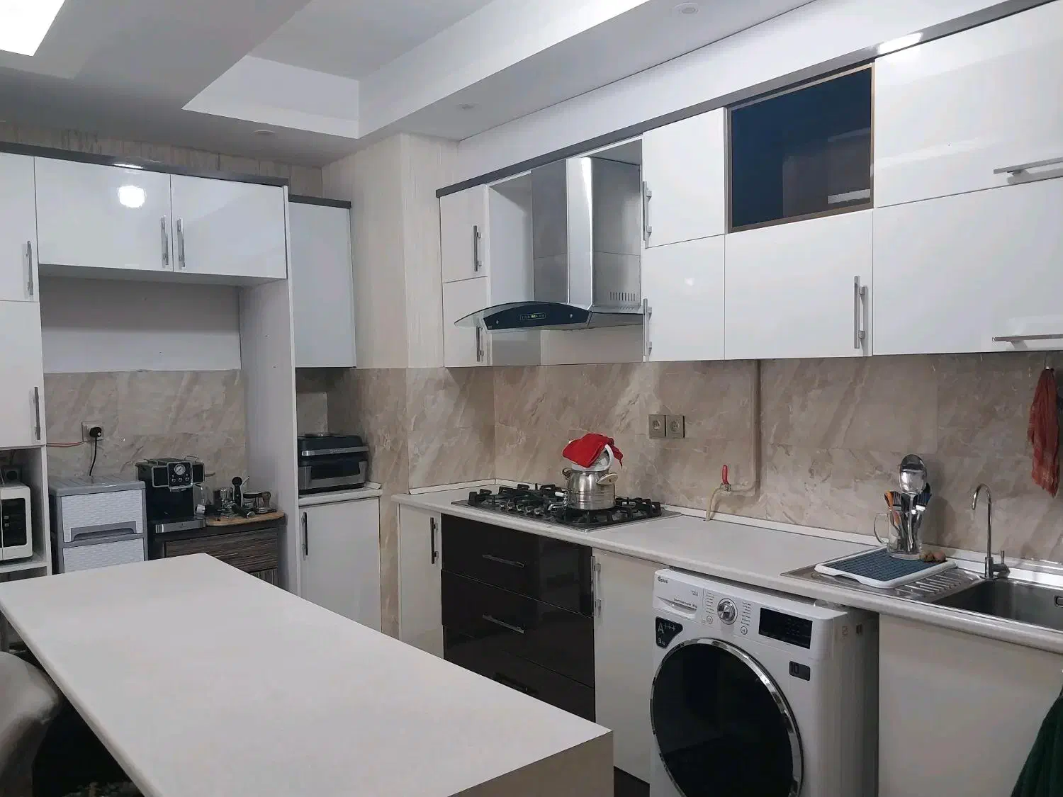 فروش۱۱۷متری۲خواب پارکینگ اختصاصی رشتیان