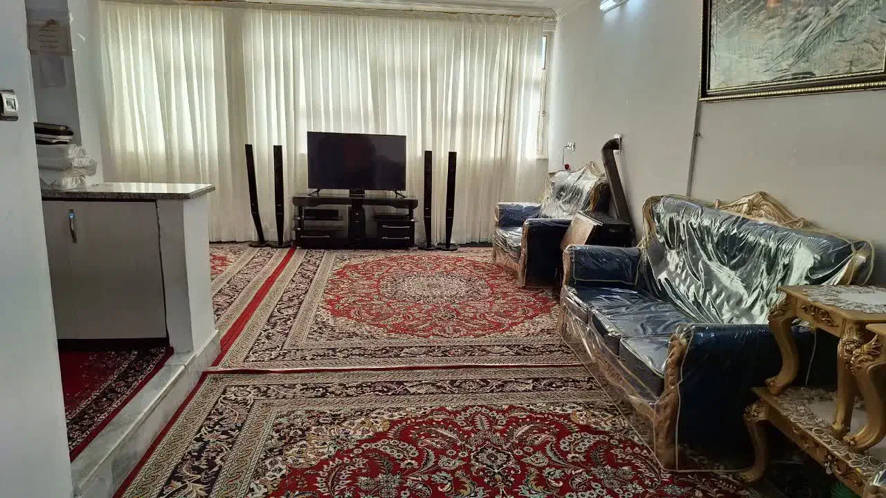 یک طبقه مسکونی ۱۲۰متری