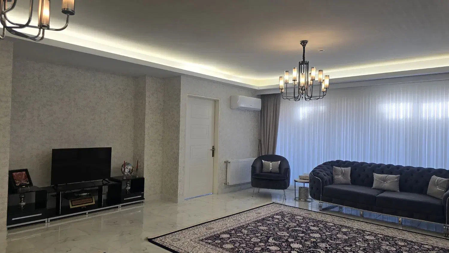 آپارتمان ۳ خواب ۱۴۱ متر نصر سه نبش