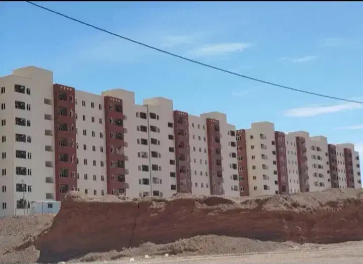 آپارتمان ۹۵ متری نپاسازه