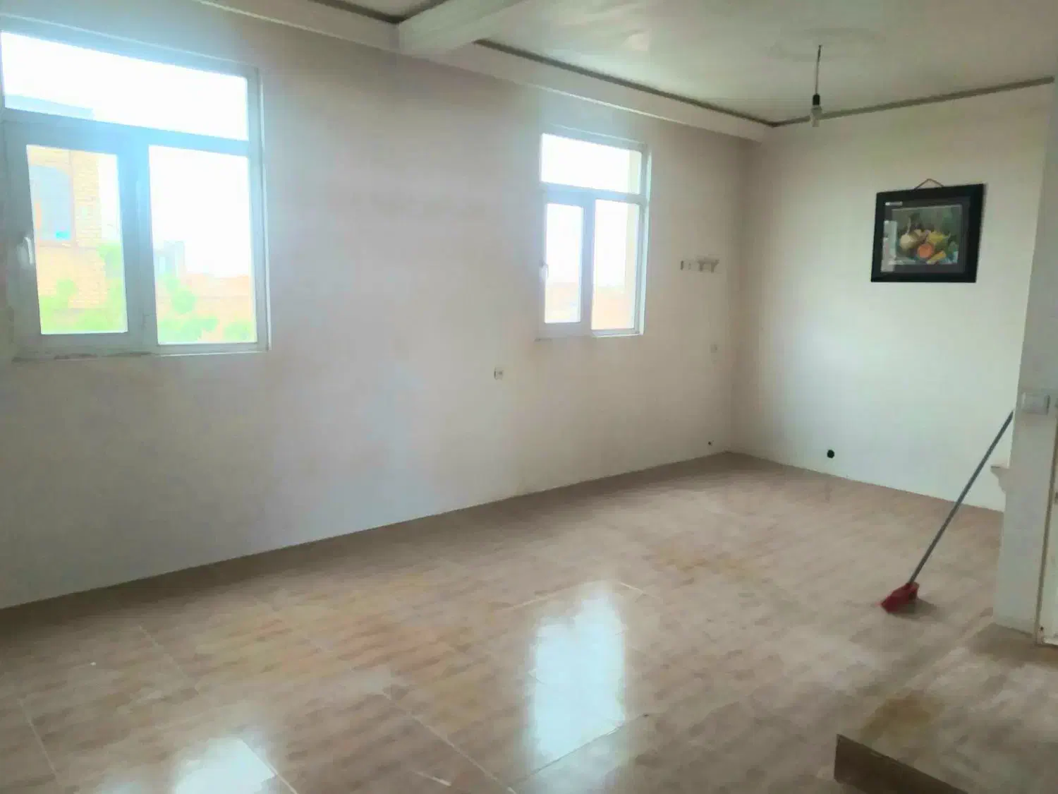 آپارتمان ۳ طبقه با مغازه و پارکینگ دانشسرا امرآباد