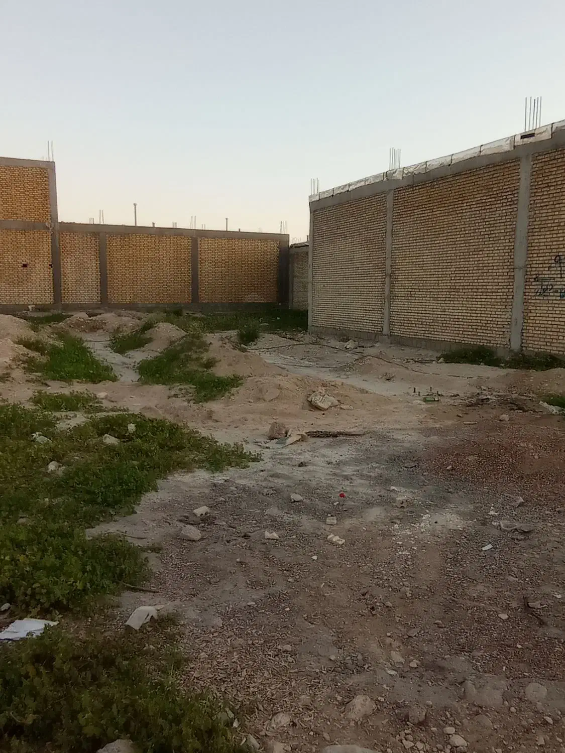 زمین تجاری 44متری