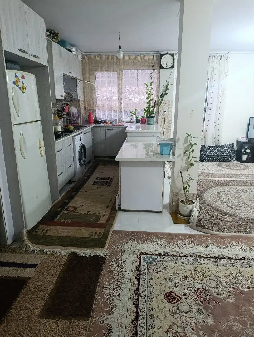 ۸۷  متر نوساز دوخواب مهرآباد رودهن
