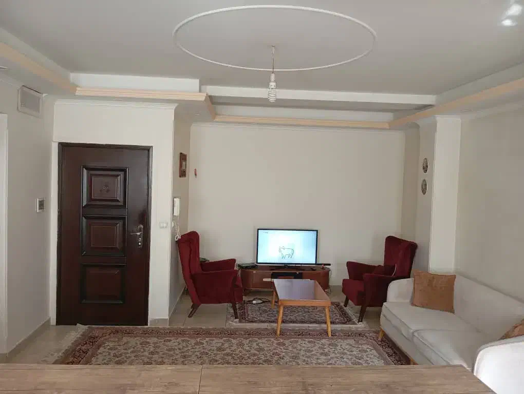 آپارتمان ۷۵ متر ویلاشهر