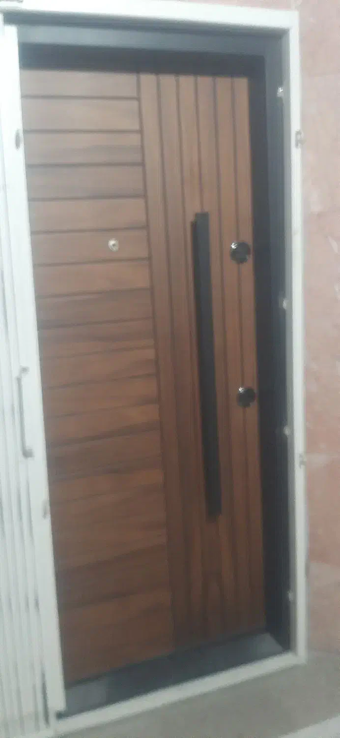 همخونه خانم تا ۳۵ سال لوازم منزل کامل