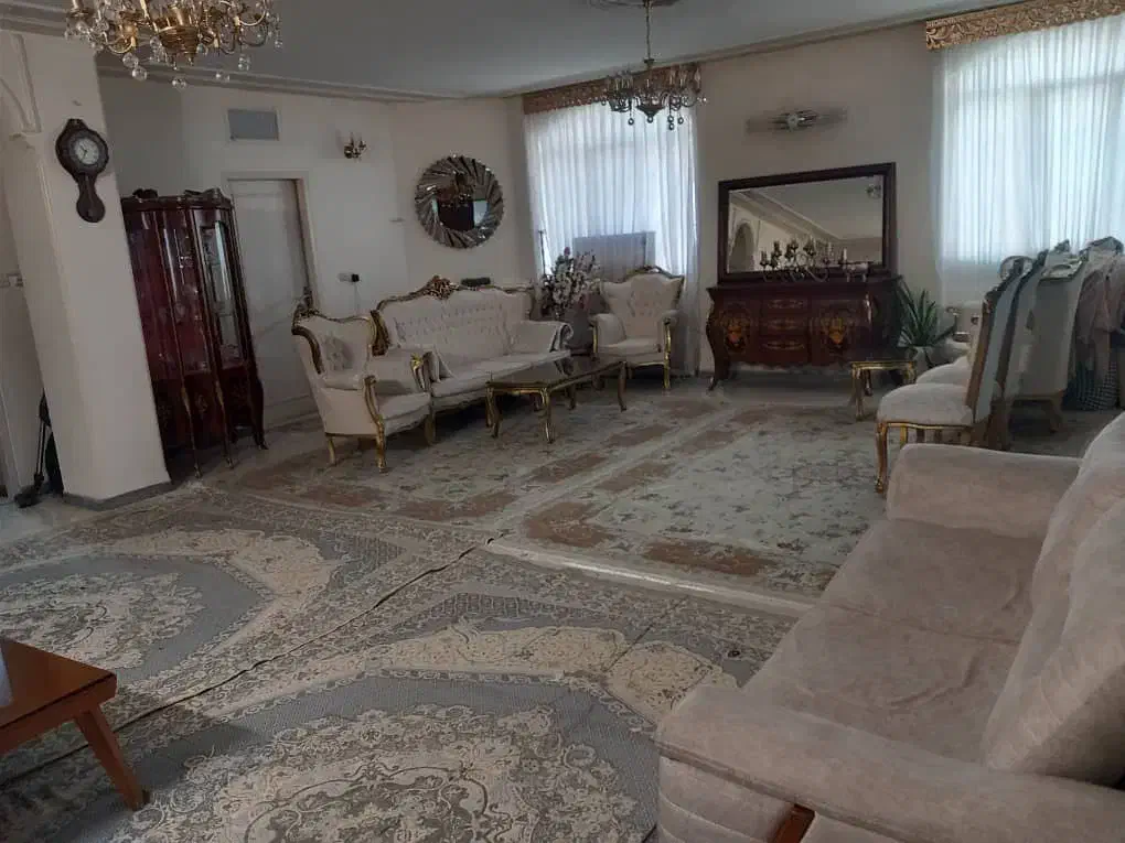 آپارتمان ۱۳۹ متری شهرک ولیعصر شمالی
