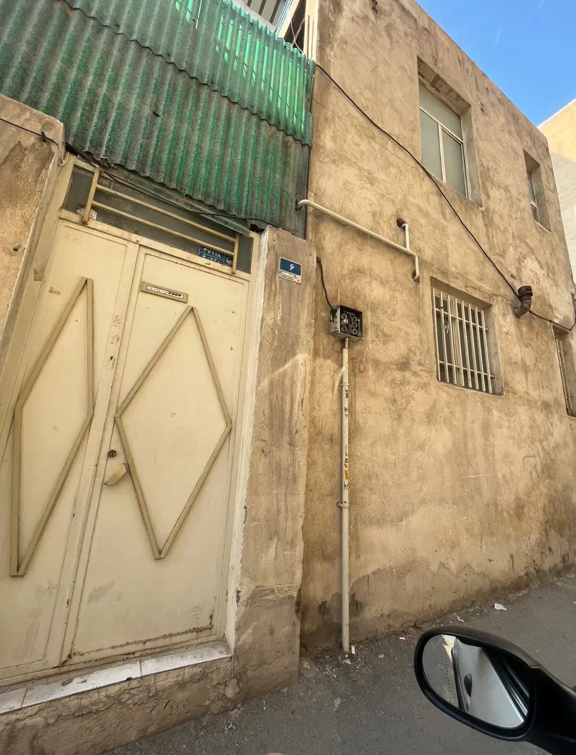 خانه کلنگی ۲طبقه مجزا