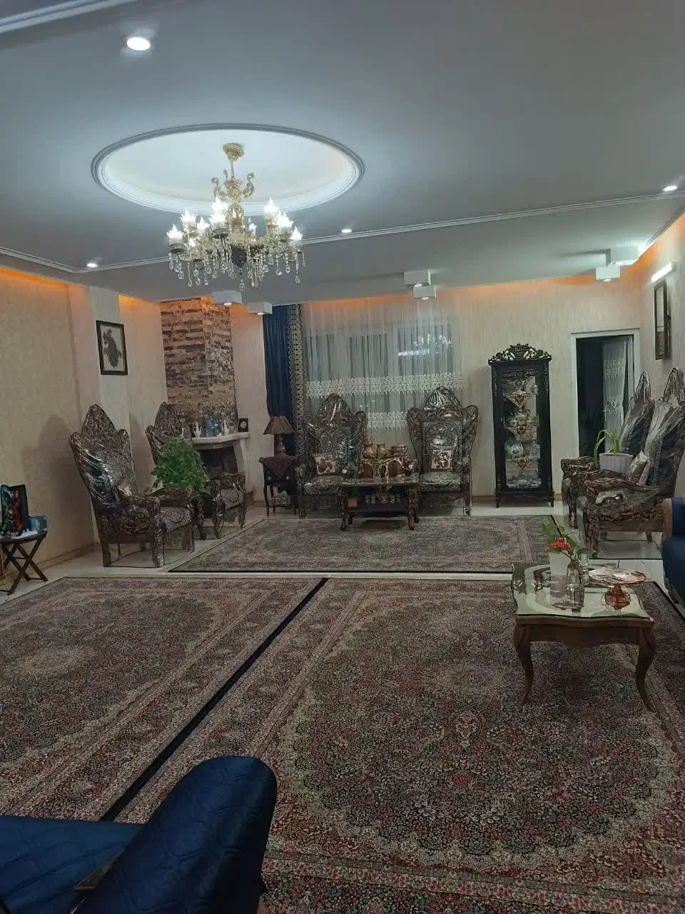 آپارتمان ۲۰۵متر مفید پارک مطهری