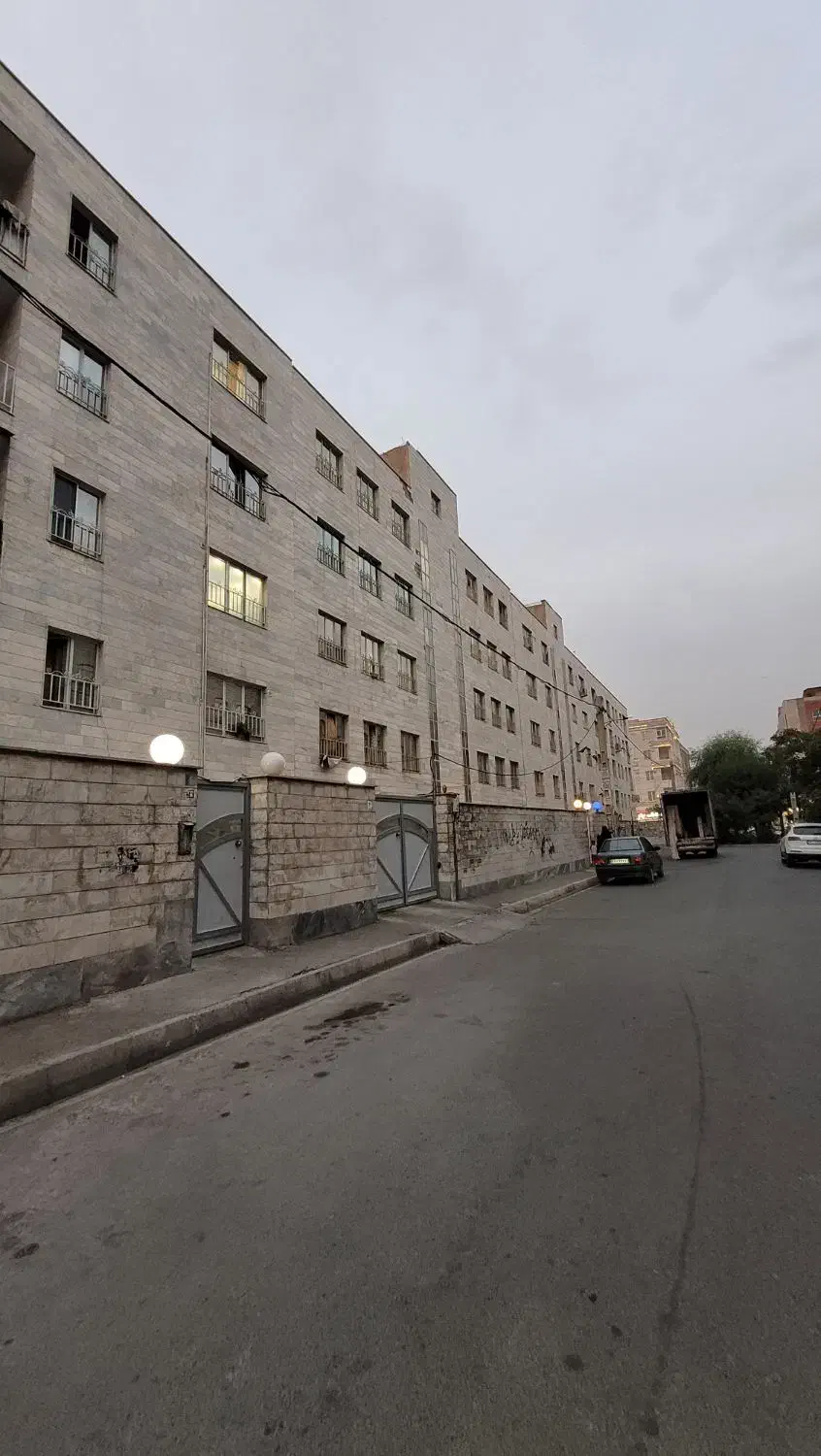 واحد77متری  12واحدی  شهرک شاهد
