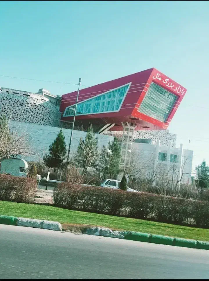 مغازه 18 متری بازار ملل