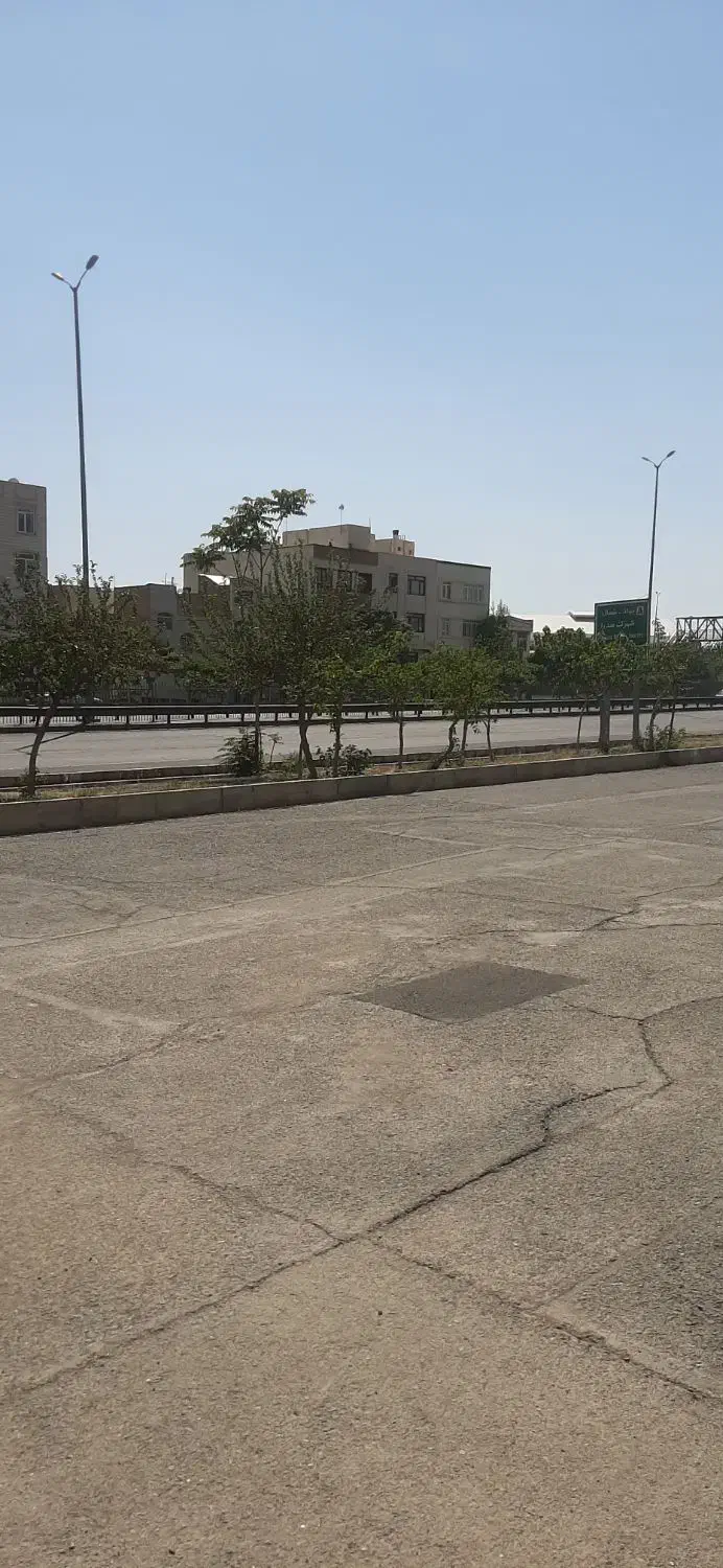 دربست موقعیت اداری برحکیم غرب_۲۰۰ متر_دو ط تک واحد