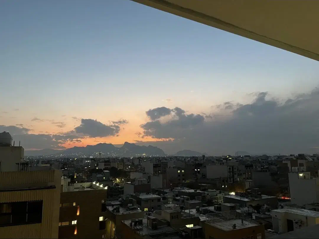 ۱۲۰ متر مجتمع فدک همدانیان