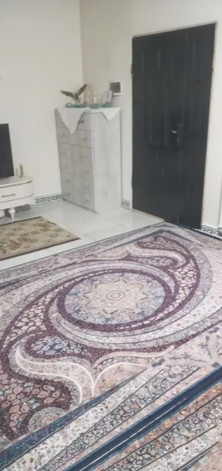 واحد طبقه اول  امتیازات کامل ۷۰ متر