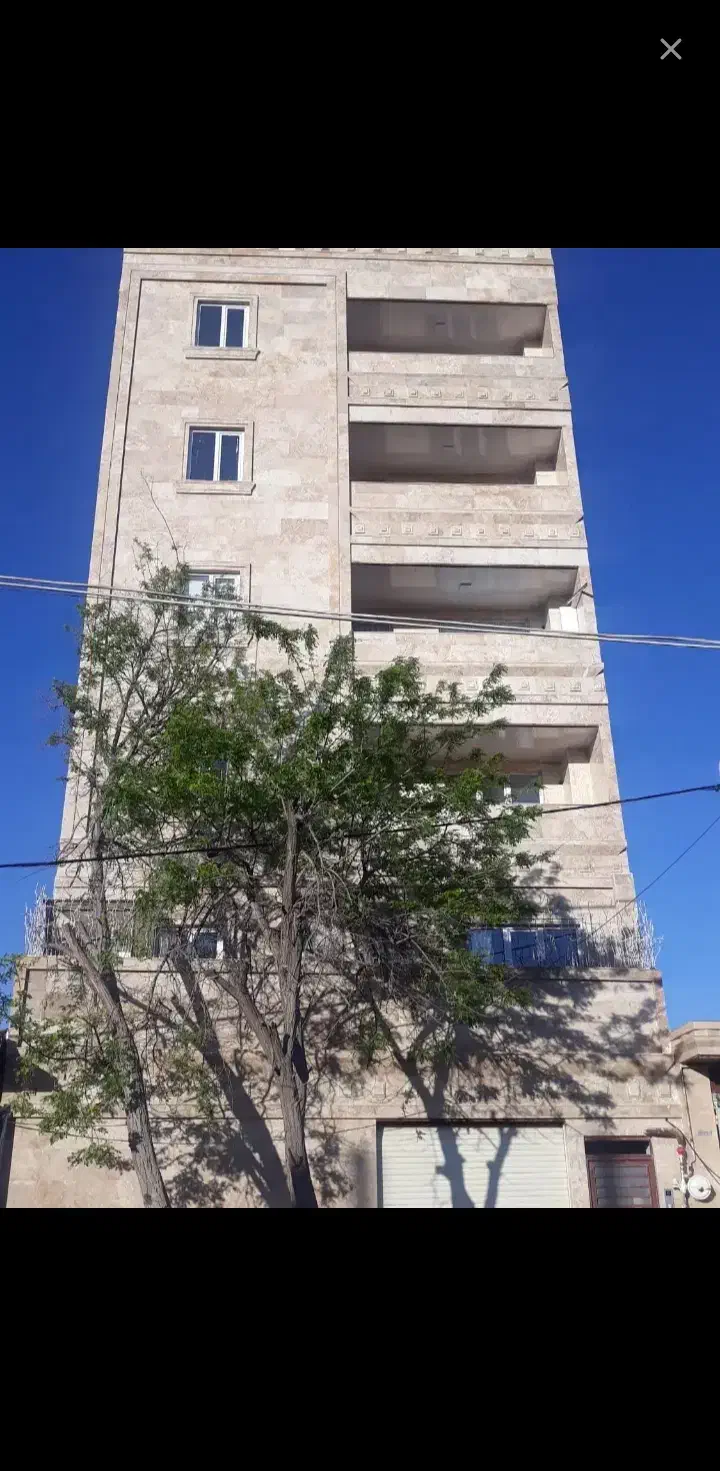 آپارتمان  خیابان ارم